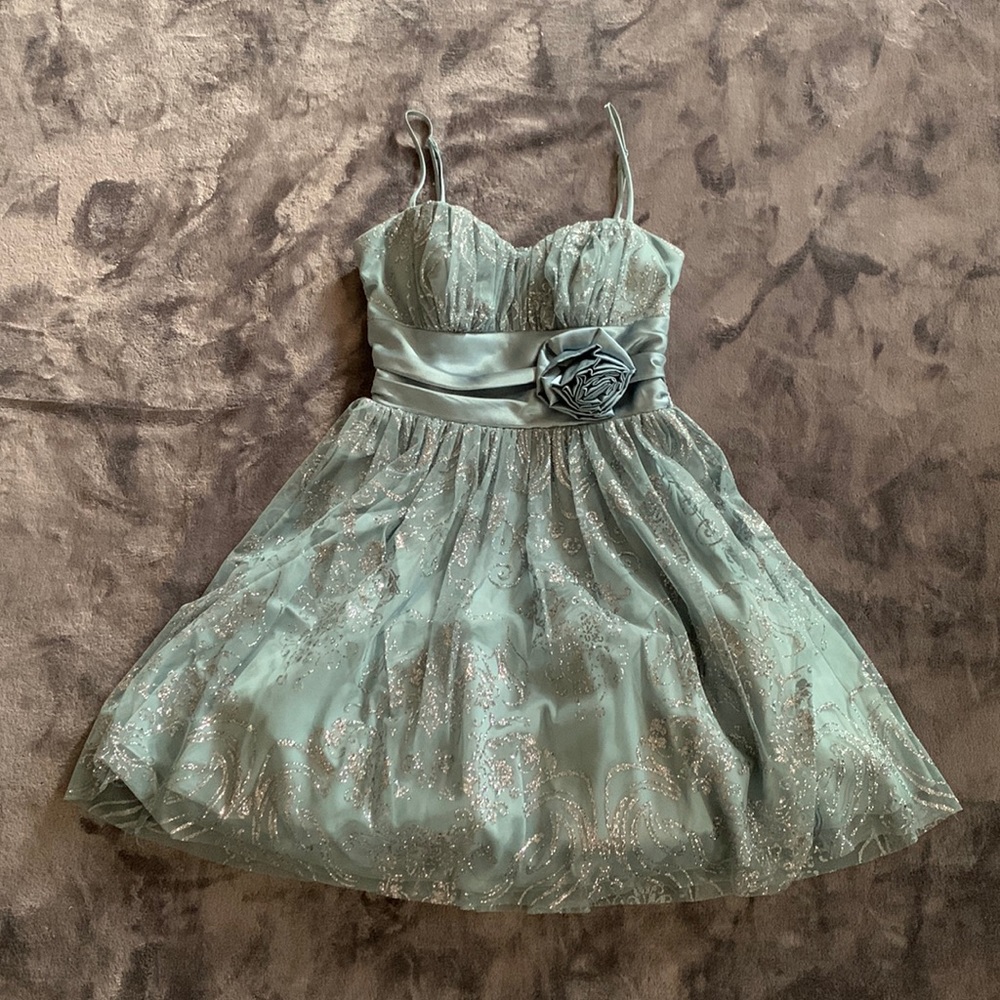 B. Smart Homecoming Dress